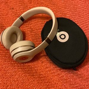 Solo 3- Beats by Dre: Satin Gold